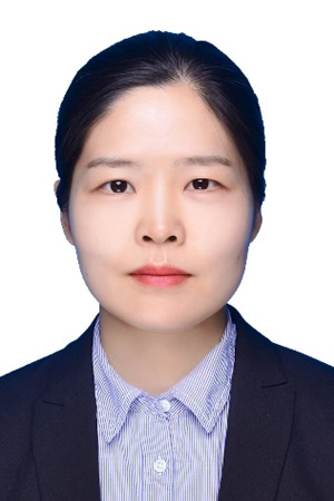 梁素改